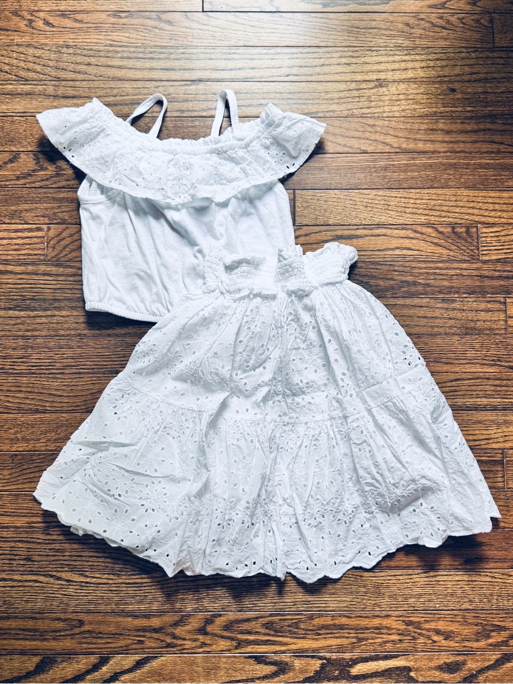 cupcakes & cashmere White Eyelet Two-Piece Matching Set